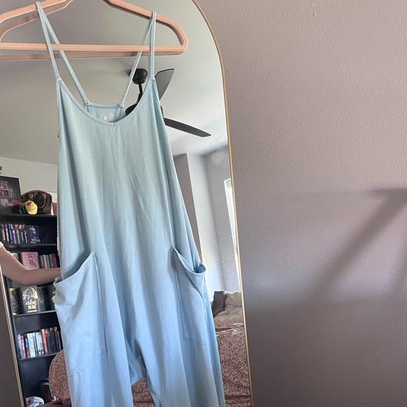 Free people hot shot onesie Hawaiian blue - Picture 2 of 9